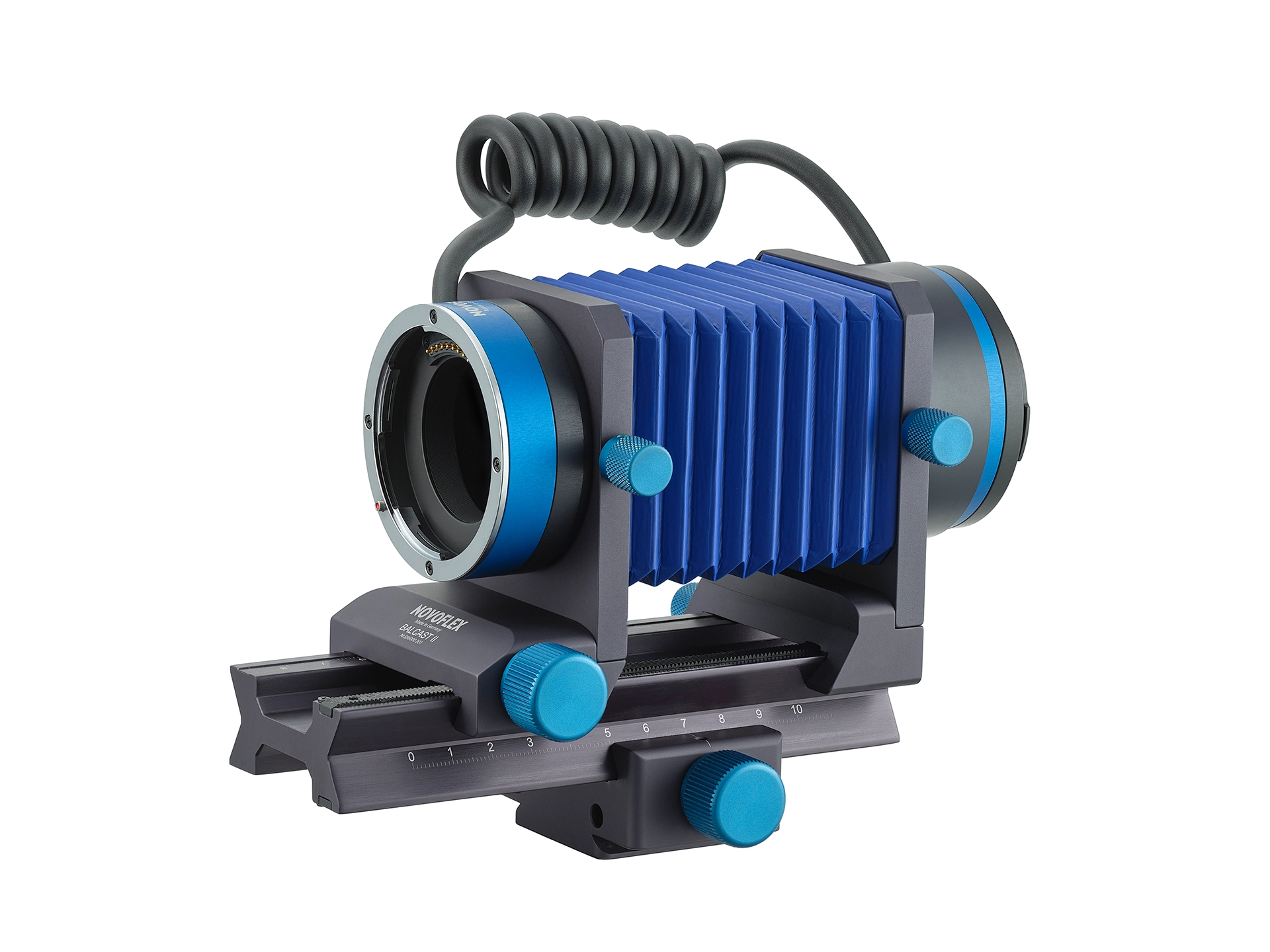 Auto Bellows L-Mount with built-in Focusing Rail