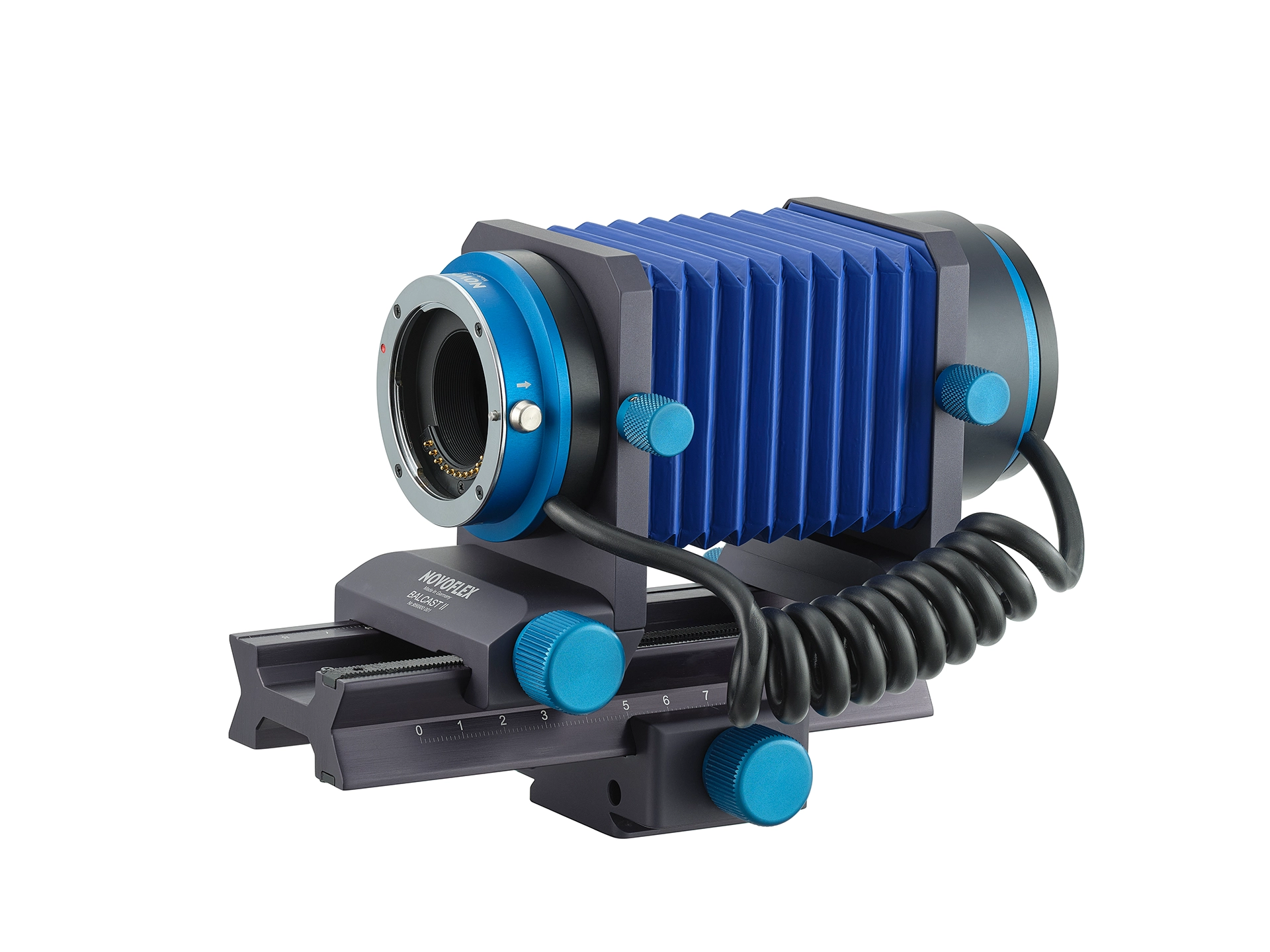 Auto Bellows MFT with built-in Focusing Rail
